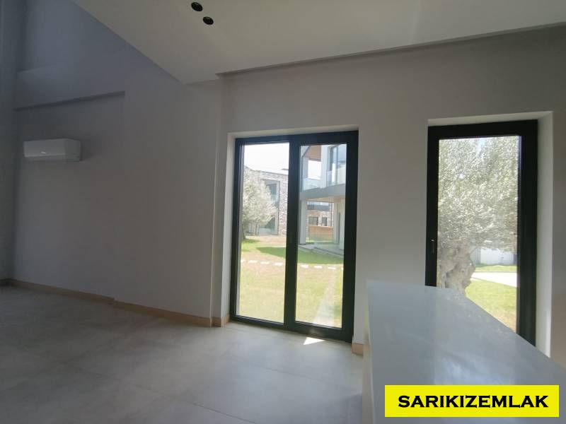 Edremit Güre Mah`da3+1  Villa. - 20
